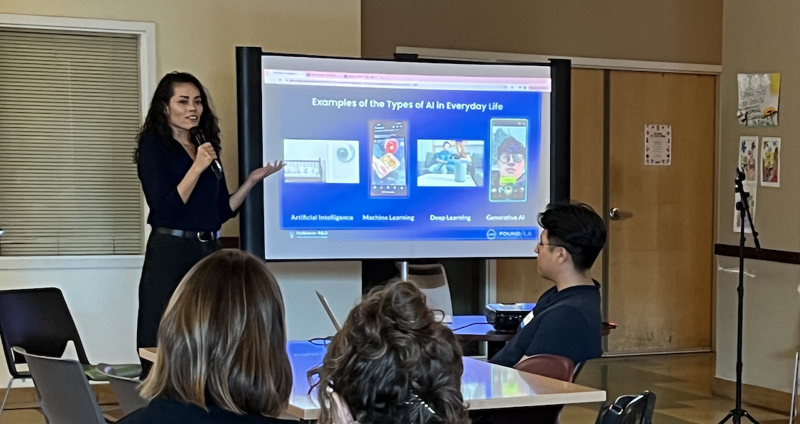 Shannon Holloway presenting on AI fundamentals at LACI.